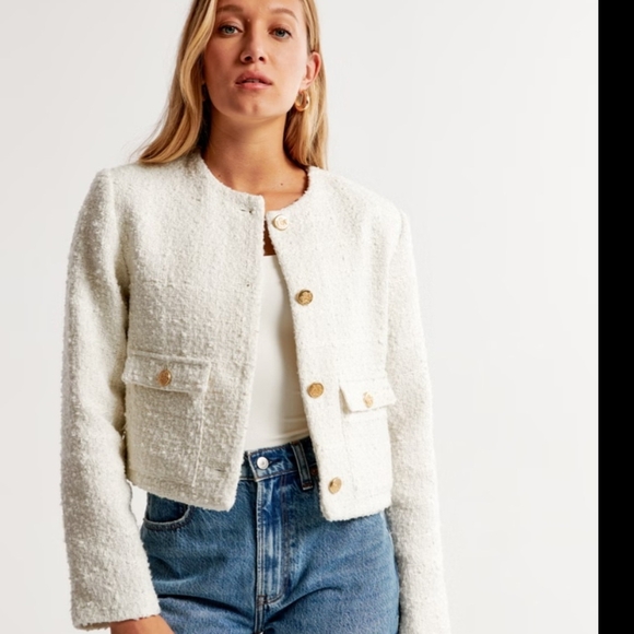Abercrombie & Fitch Jackets & Blazers - Abercrombie & Fitch Cream Tweed Blazer